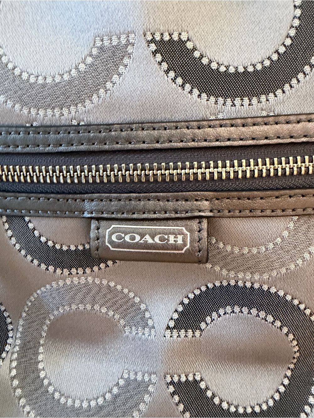 COACH Grey silver signature Op Art Jacquard leather shoulder tote bag - Picture 3 of 10